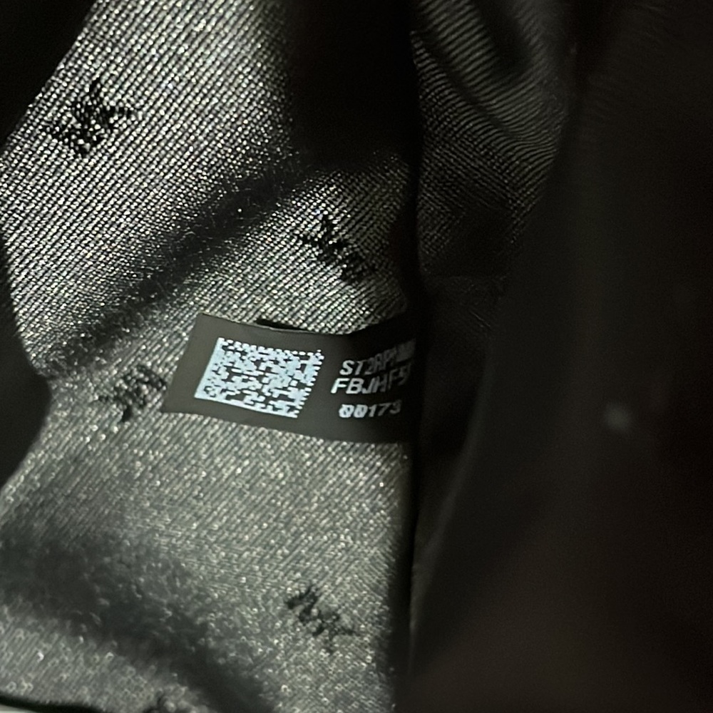 NWOT Michael Kors, men’s cooper rucksack rare edition “Fire & ice” collection - Picture 5 of 5